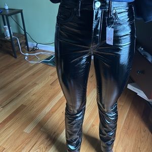 New with tags shiny leather pants size 26/2r